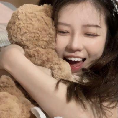 后备箱里的女孩